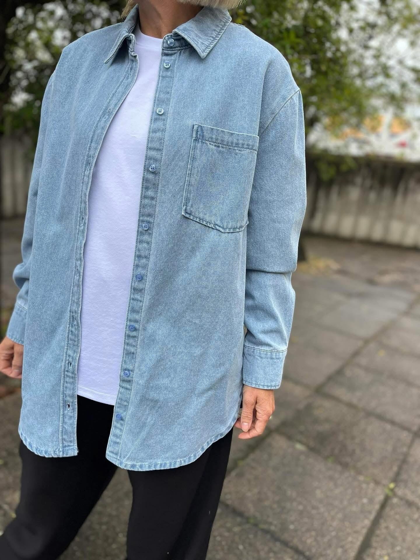 PCMAISIE Denim Shirt - Light Blue Denim